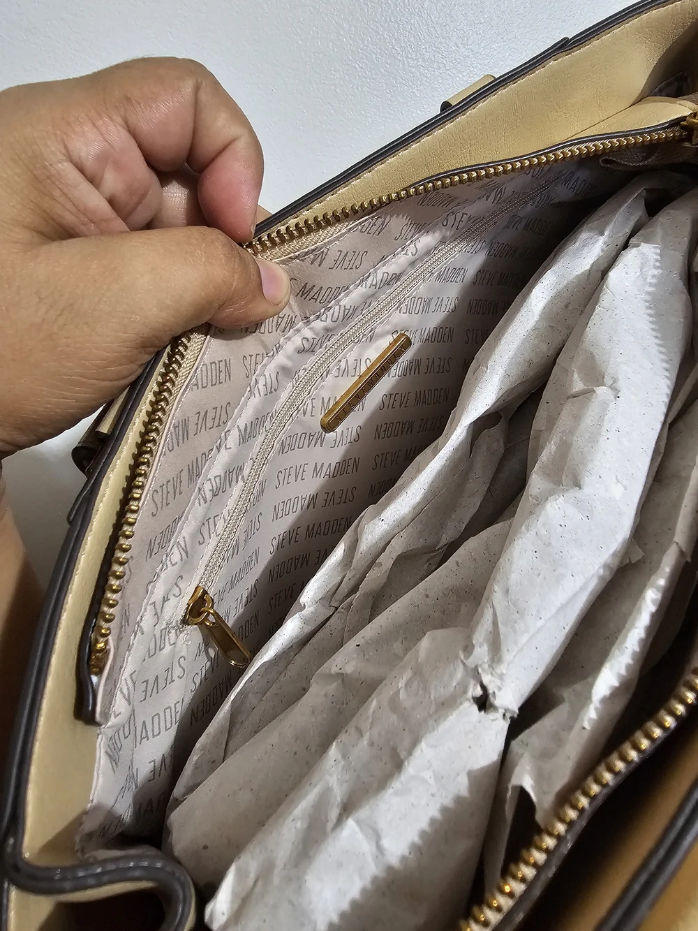 Steve Madden  satchel shoulder bag beige